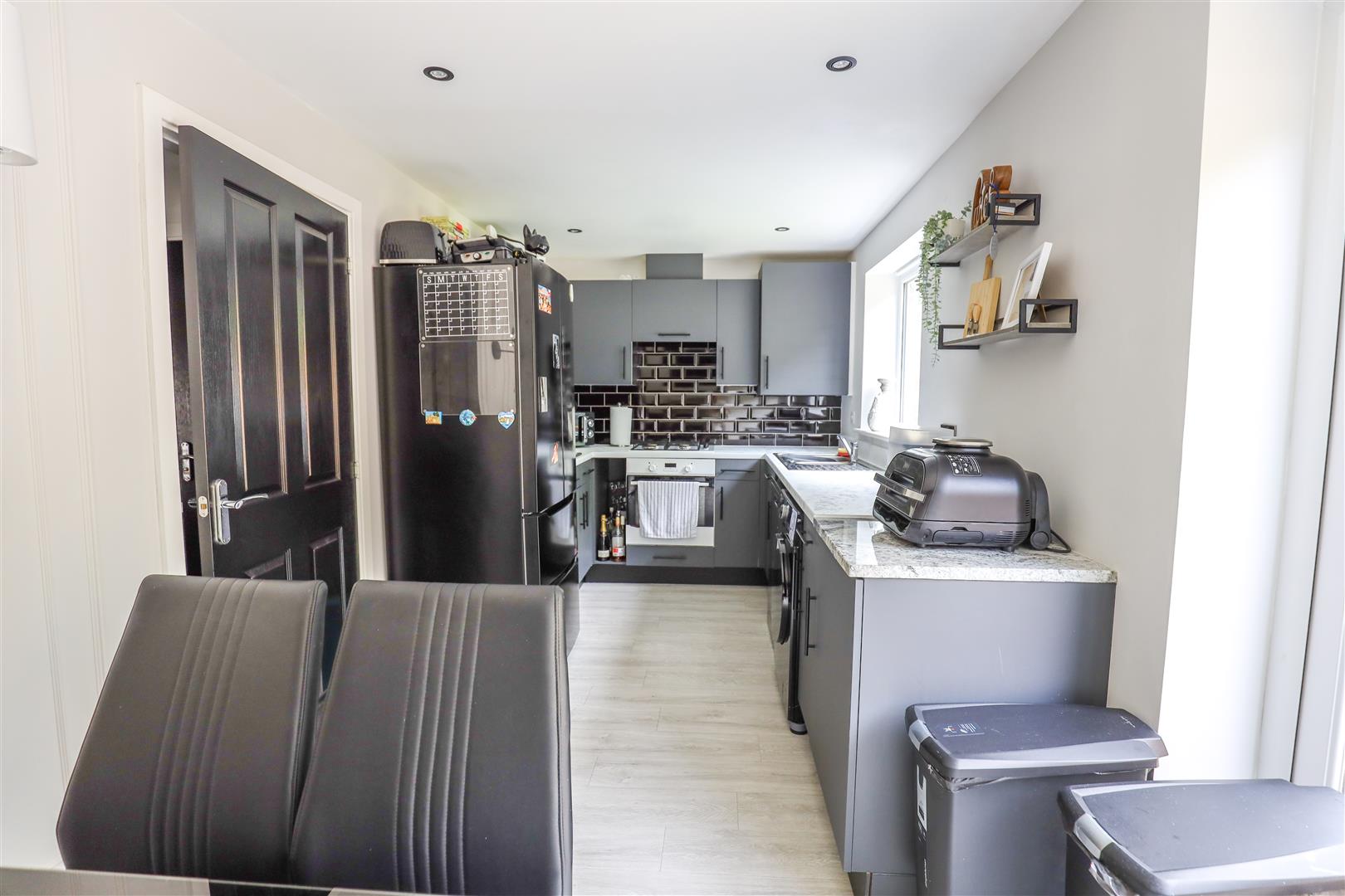 65 Plasnewydd Walk, Llantwit Major, Vale of Glamorgan, CF61 2YW
